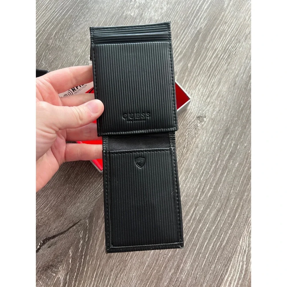 Guess Wallet Men NS Black New RFID Blocking Ribbed Slim Card Case 31GO160016